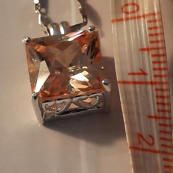 Elegant925 Sterling Silver Necklace with Square Amber Pendant - Picture 7 of 10